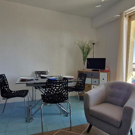 Saint Georges De Didonne - Pleine Vue Mer Pour Ce Studio Cabine Face A La Plage Luaran gambar