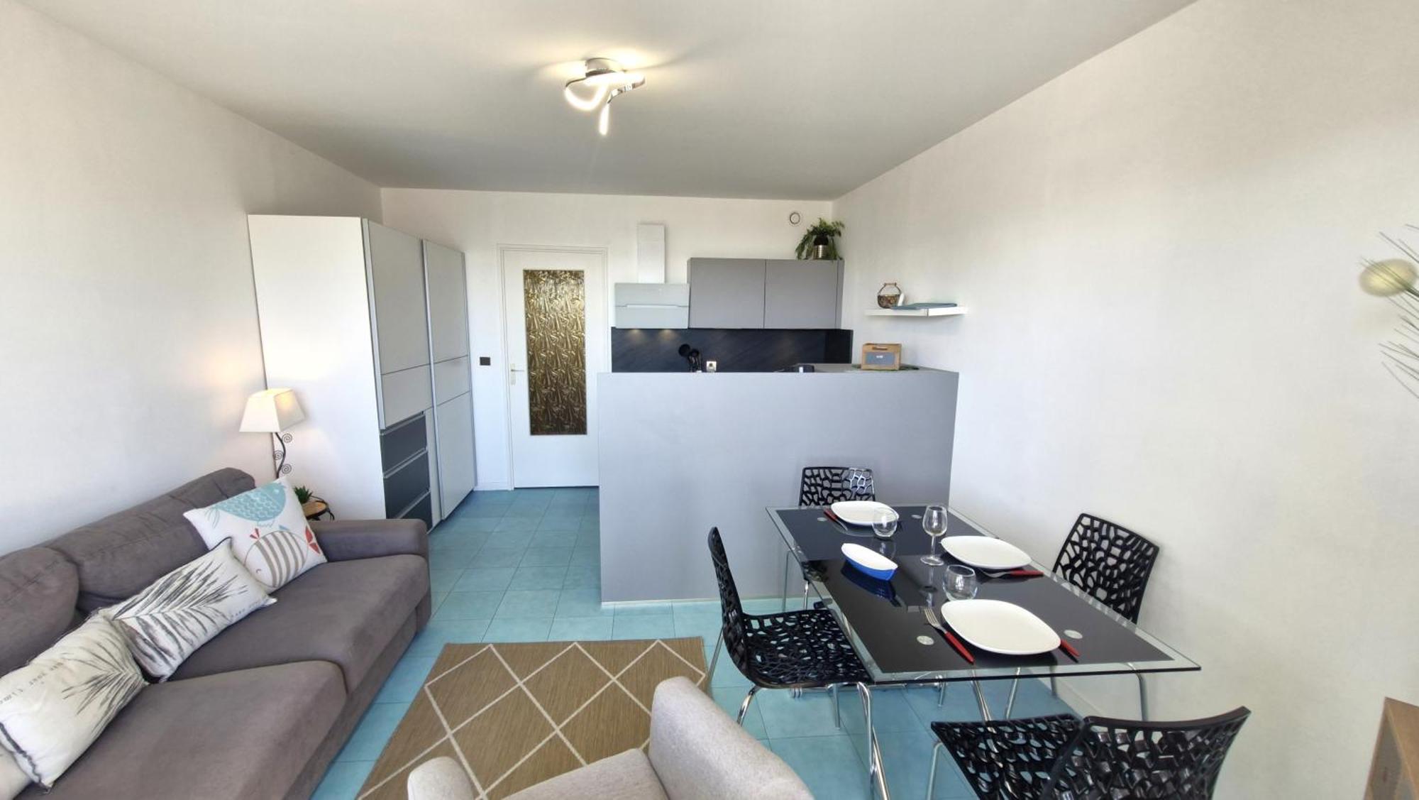 Saint Georges De Didonne - Pleine Vue Mer Pour Ce Studio Cabine Face A La Plage Luaran gambar